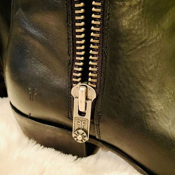 ♥️ Frye Leather Boots Sacha Moto Shortie. 9.5 - Picture 10 of 16